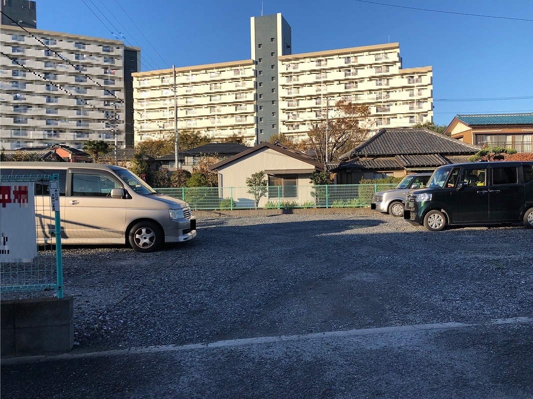 足立区六木３丁目　月極駐車場